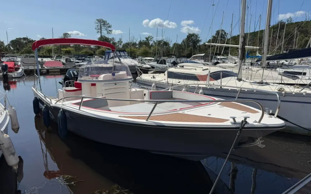 slider 1 Beacher V8