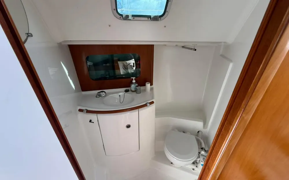 slider 33 Beneteau Oceanis 331 Clipper