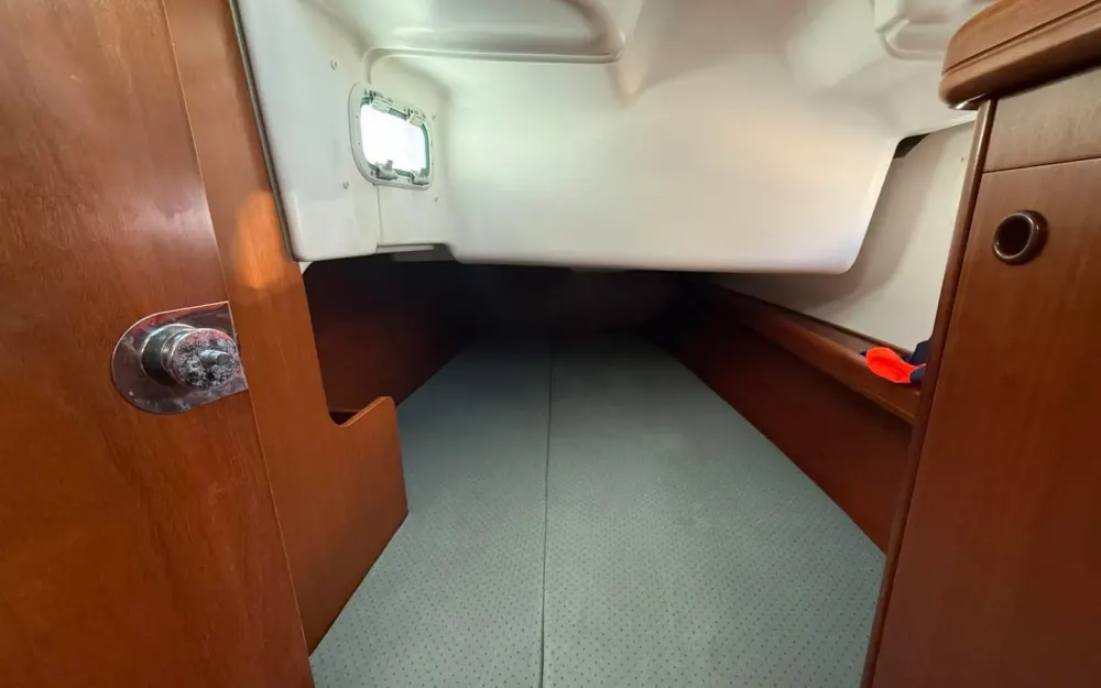 slider 29 Beneteau Oceanis 331 Clipper