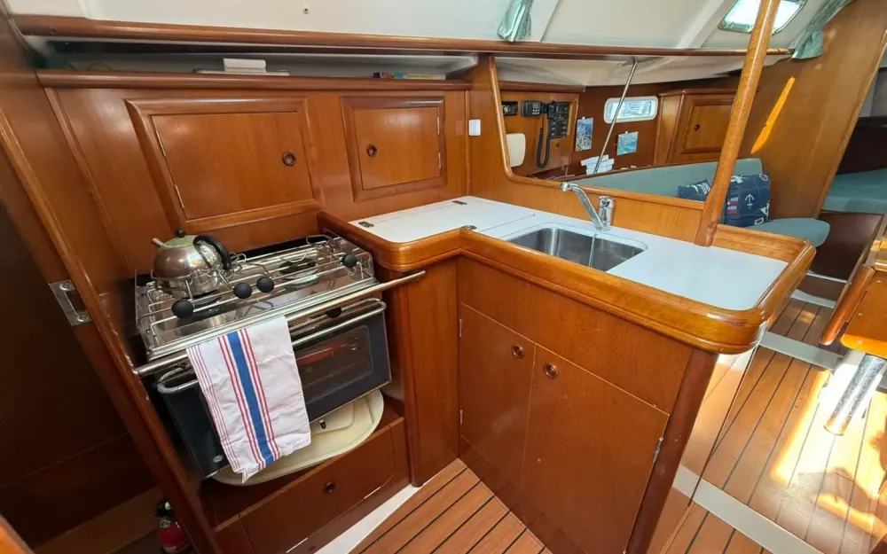 slider 22 Beneteau Oceanis 331 Clipper