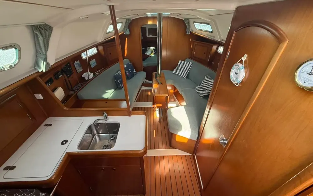 slider 16 Beneteau Oceanis 331 Clipper