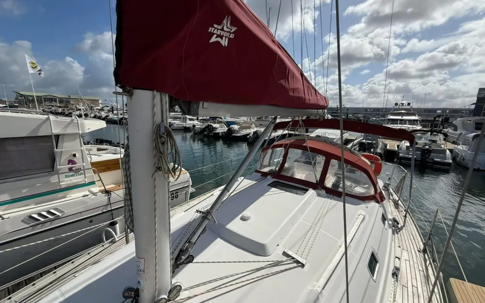 slider 4 Beneteau Oceanis 331 Clipper