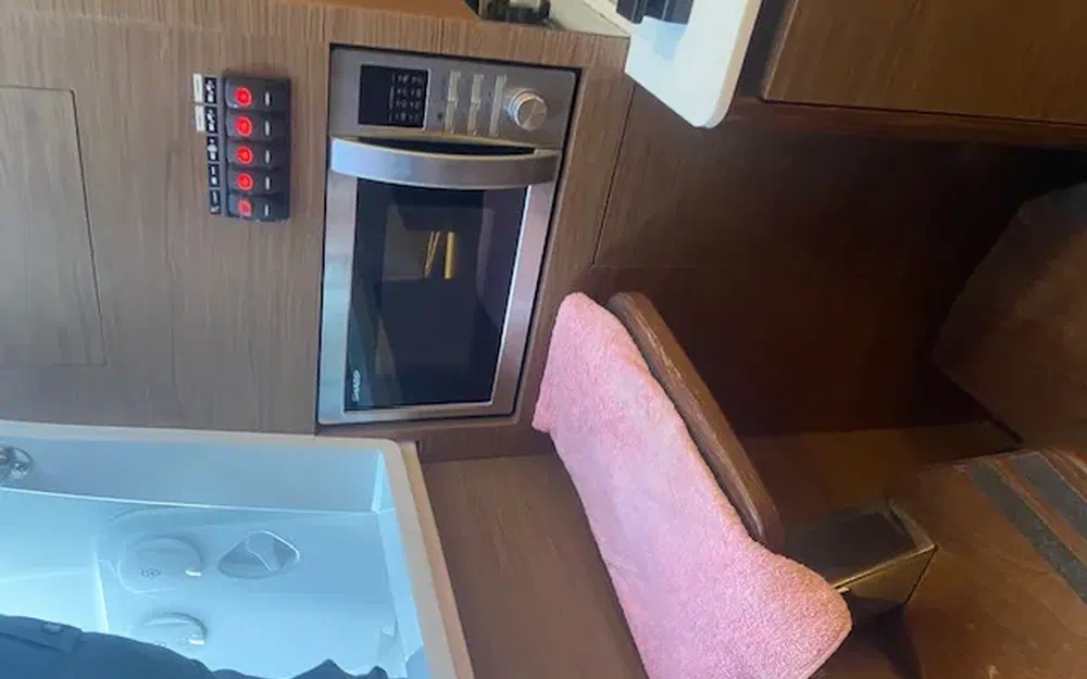 slider 21 Jeanneau Cap Camarat 10.5 WA