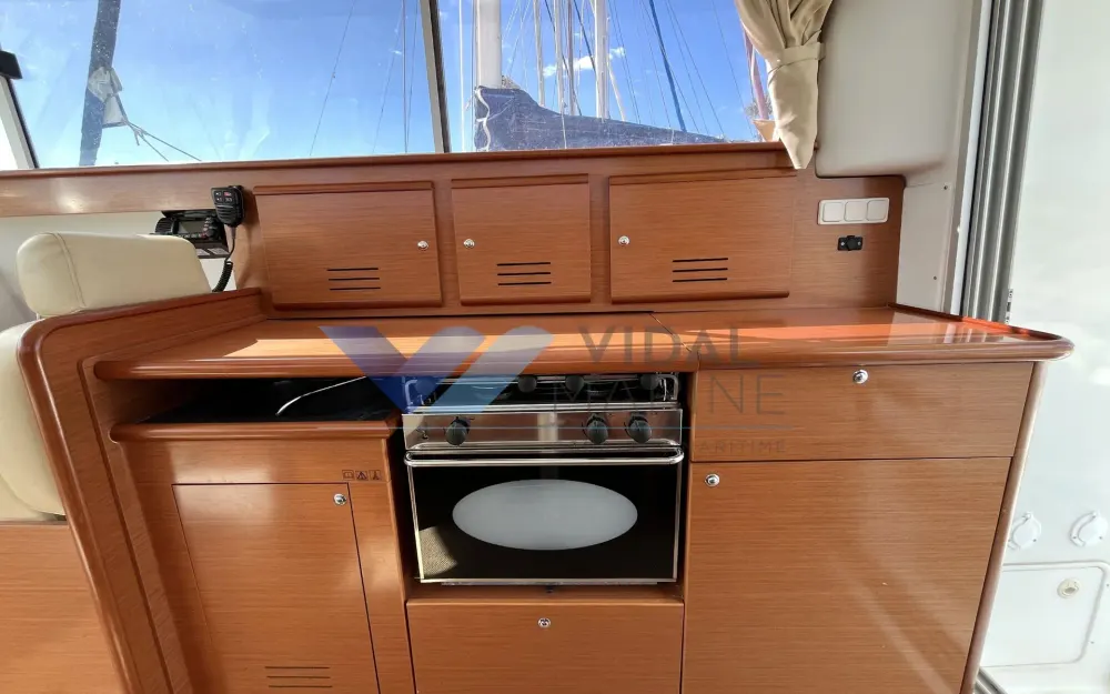 slider 9 Beneteau Antares 10.80