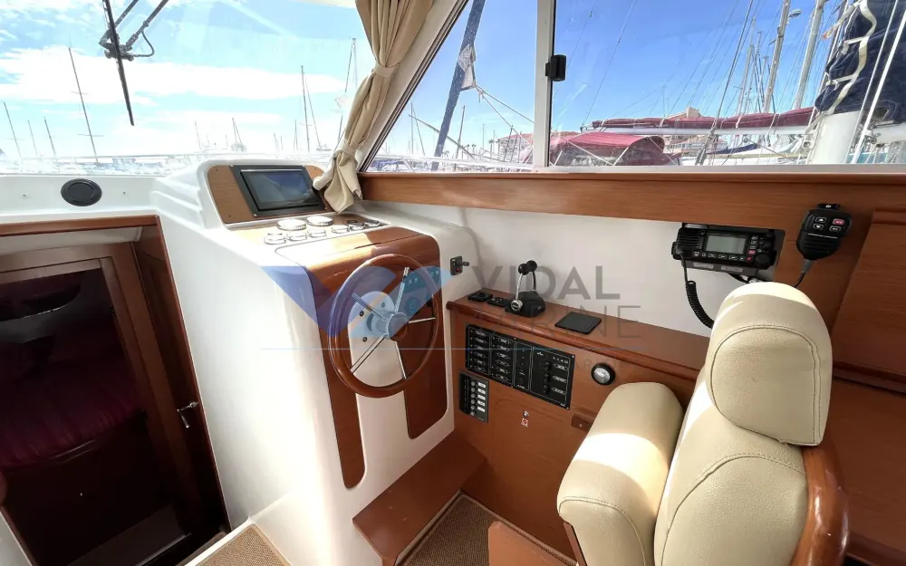 slider 7 Beneteau Antares 10.80