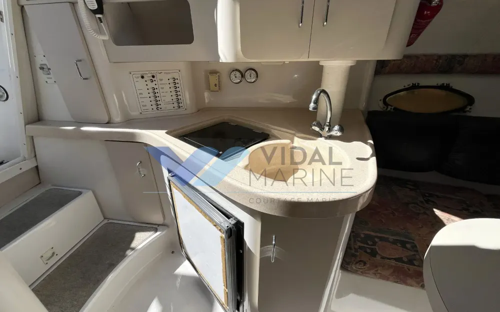 slider 5 Chris Craft  260 Express Cruiser