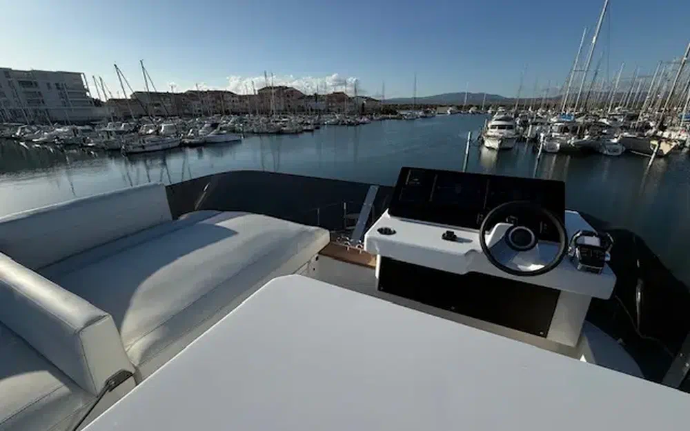 slider 18 Aventura Catamarans Aventura 38