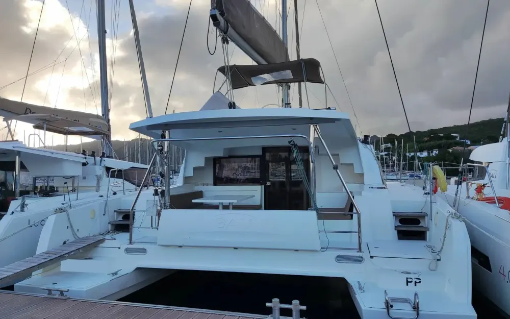 slider 0 Bali Catamarans Bali 4.5