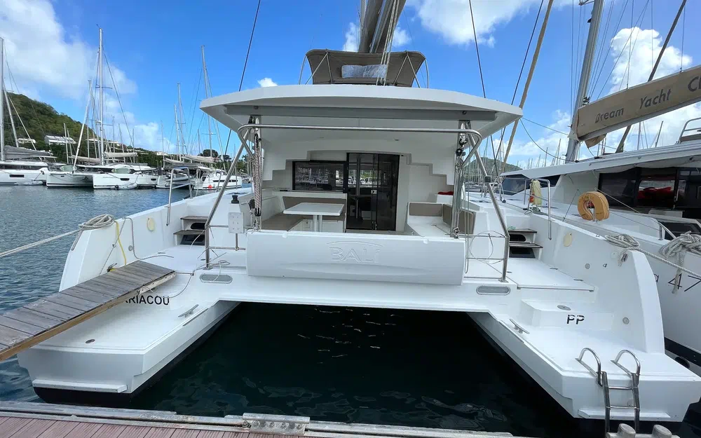 slider 23 Bali Catamarans Bali 4.5