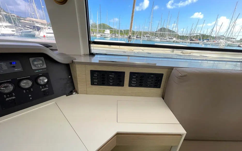 slider 33 Bali Catamarans Bali 4.5