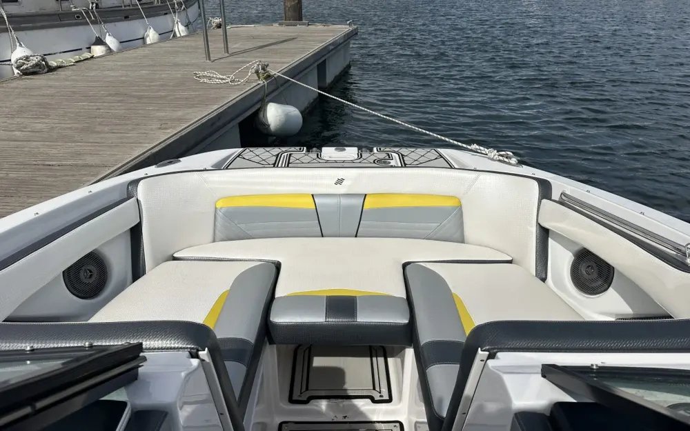 slider 3 Four Winns TS 222