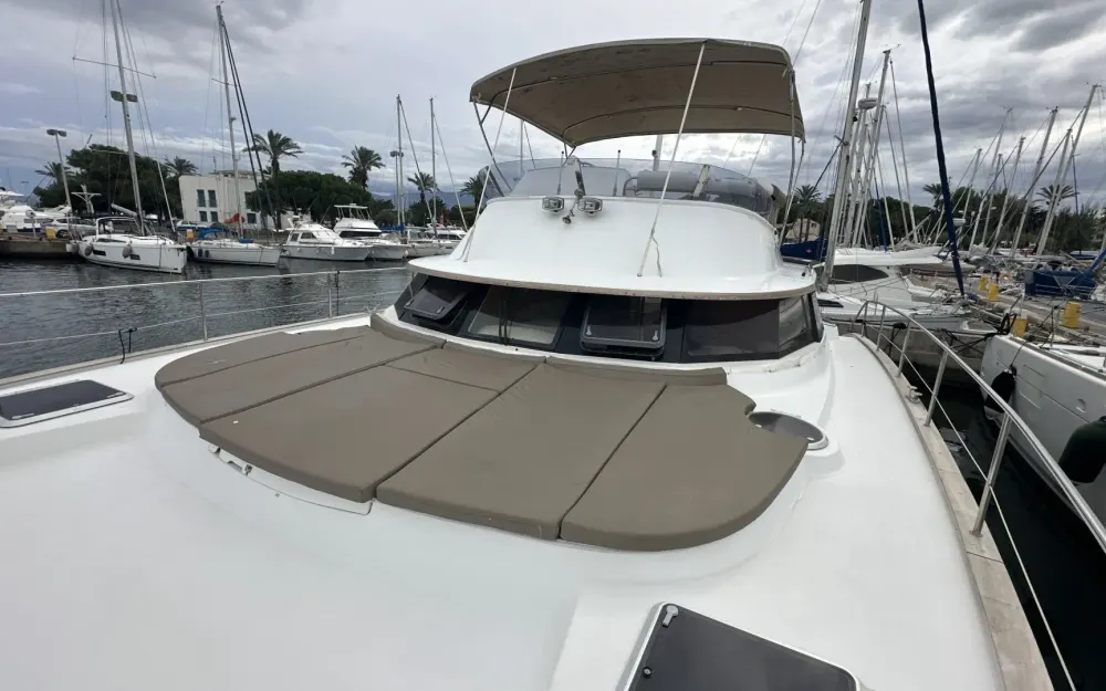 slider 20 Fountaine Pajot Cumberland 44