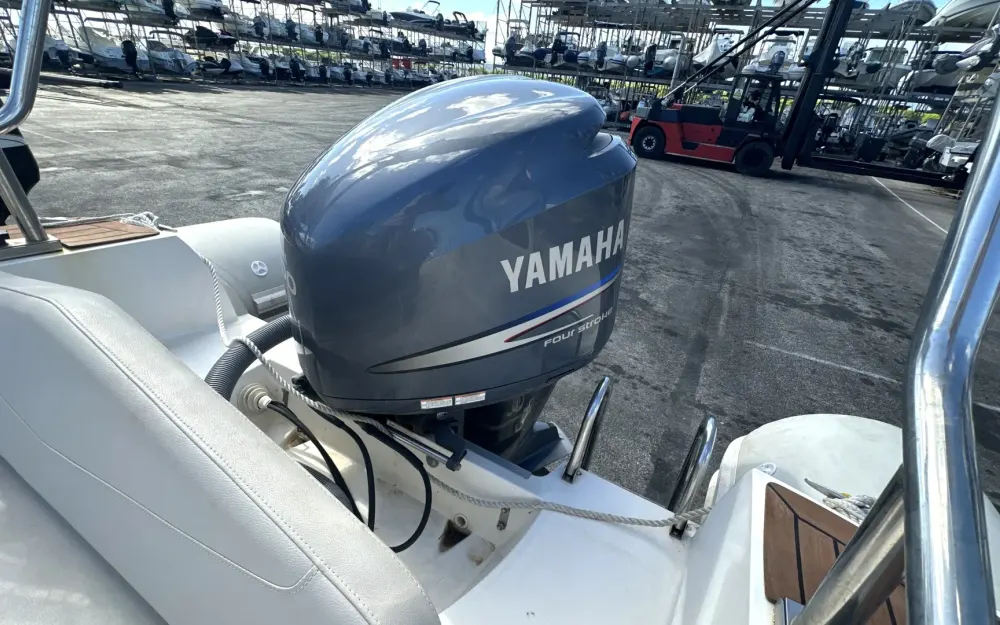 slider 18 Capelli Tempest 690