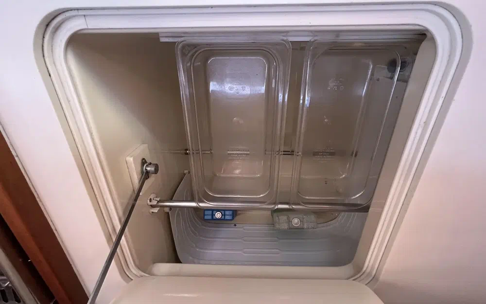 slider 18 Dufour 425