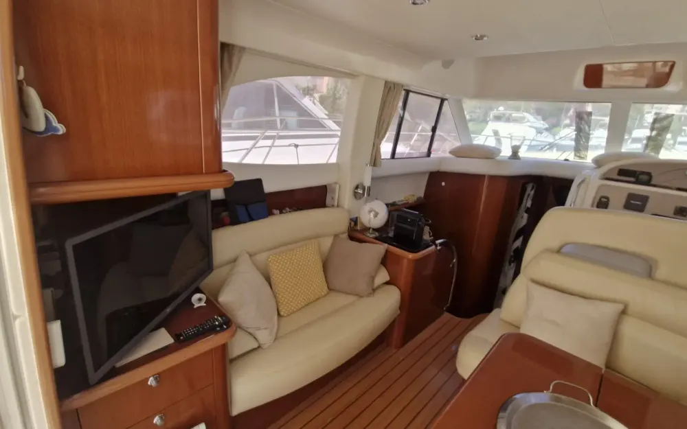 slider 15 Jeanneau Prestige 36