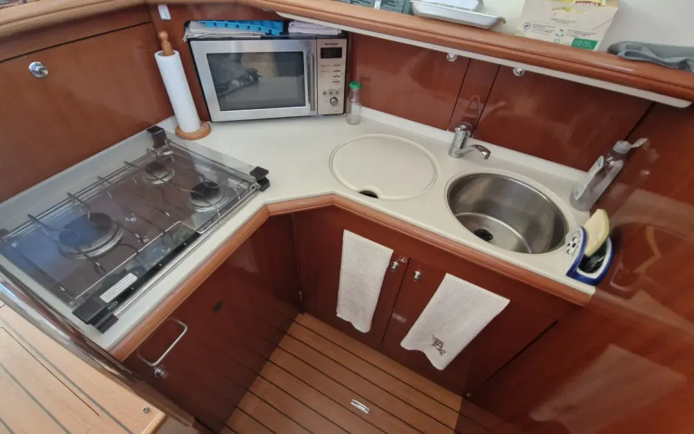 slider 6 Jeanneau Prestige 36