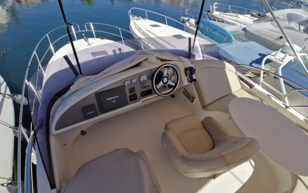 slider 8 Jeanneau Prestige 36