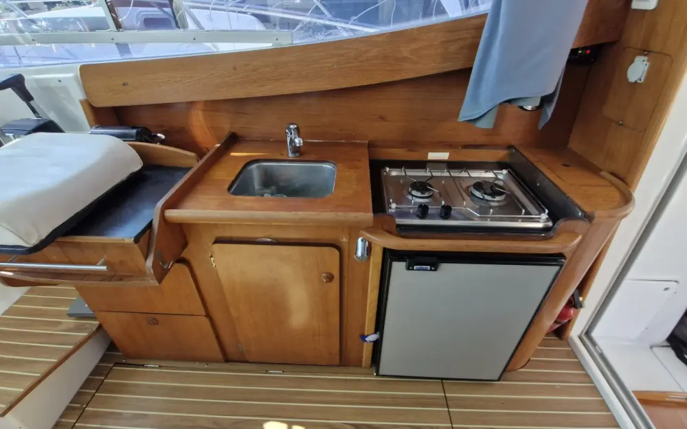 slider 10 Jeanneau Merry Fisher 925