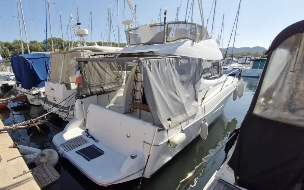 slider 21 Jeanneau Merry Fisher 925
