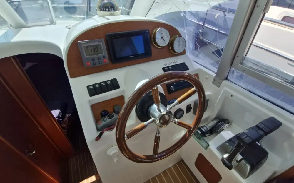 slider 8 Jeanneau Merry Fisher 925