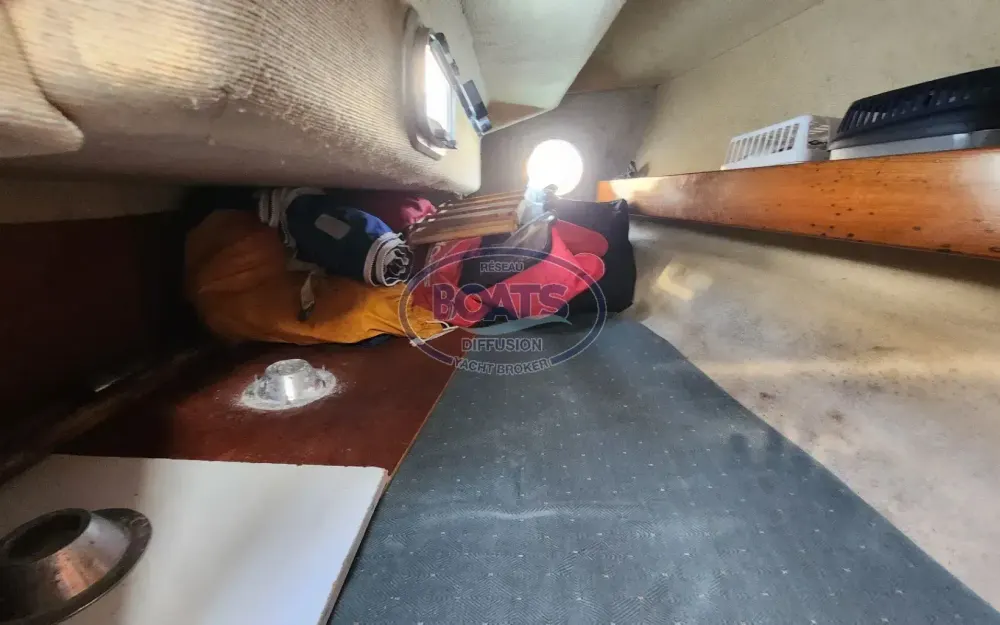 slider 14 Beneteau First 235