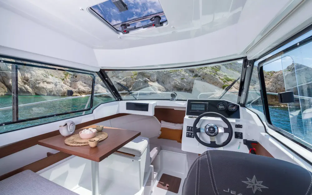 slider 13 Jeanneau Merry Fisher 605