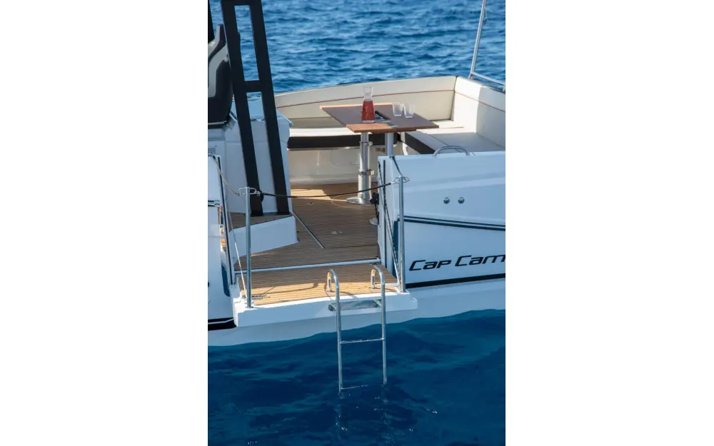 slider 11 Jeanneau Cap Camarat 9.0 WA Serie 2