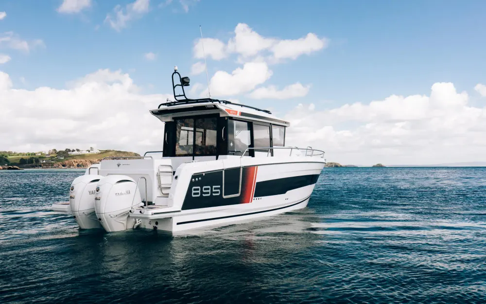 slider 15 Jeanneau Merry Fisher 895 Sport