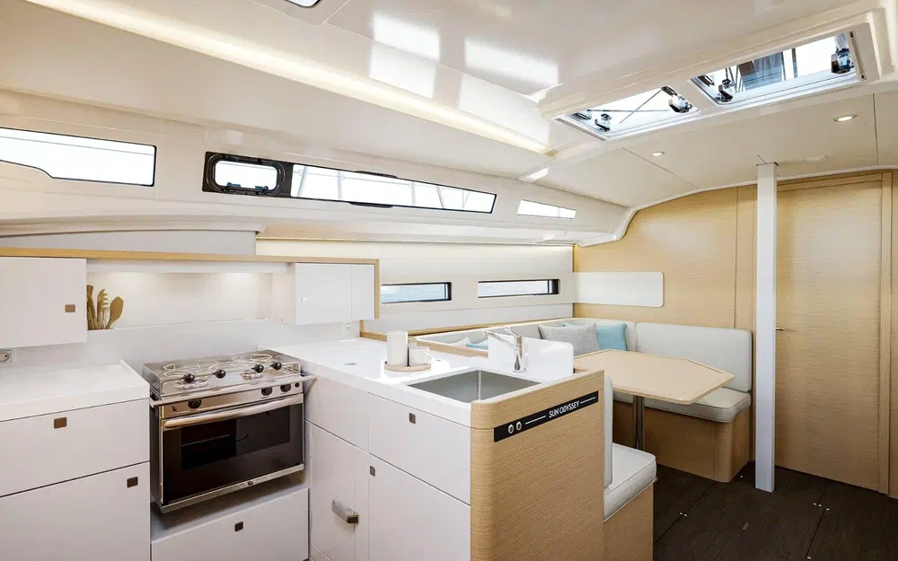 slider 18 Jeanneau Sun Odyssey 419