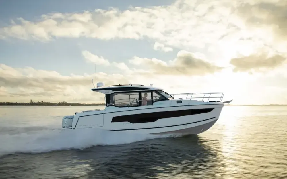 slider 0 Jeanneau Merry Fisher 1095