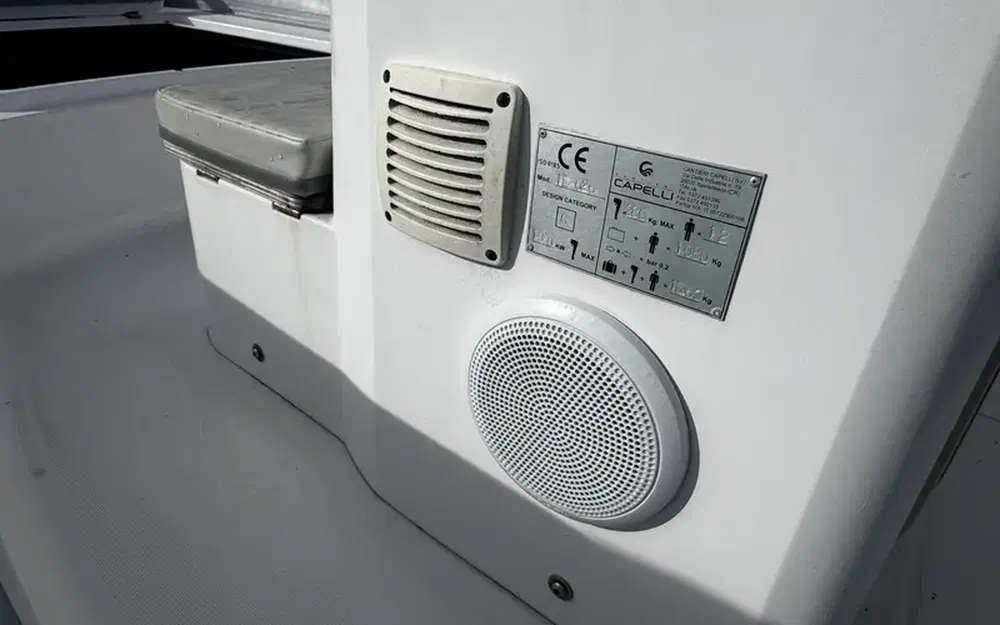 slider 11 Capelli Tempest 625