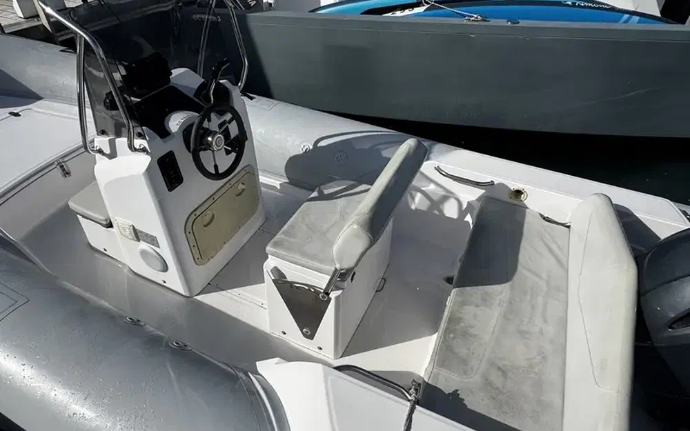 slider 5 Capelli Tempest 625