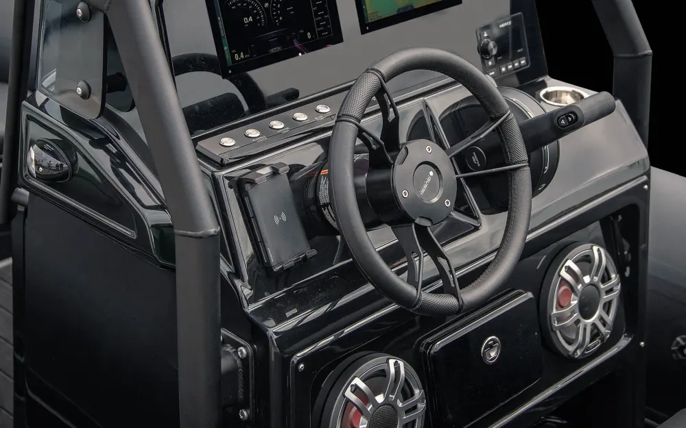 slider 12 Brig Navigator 20