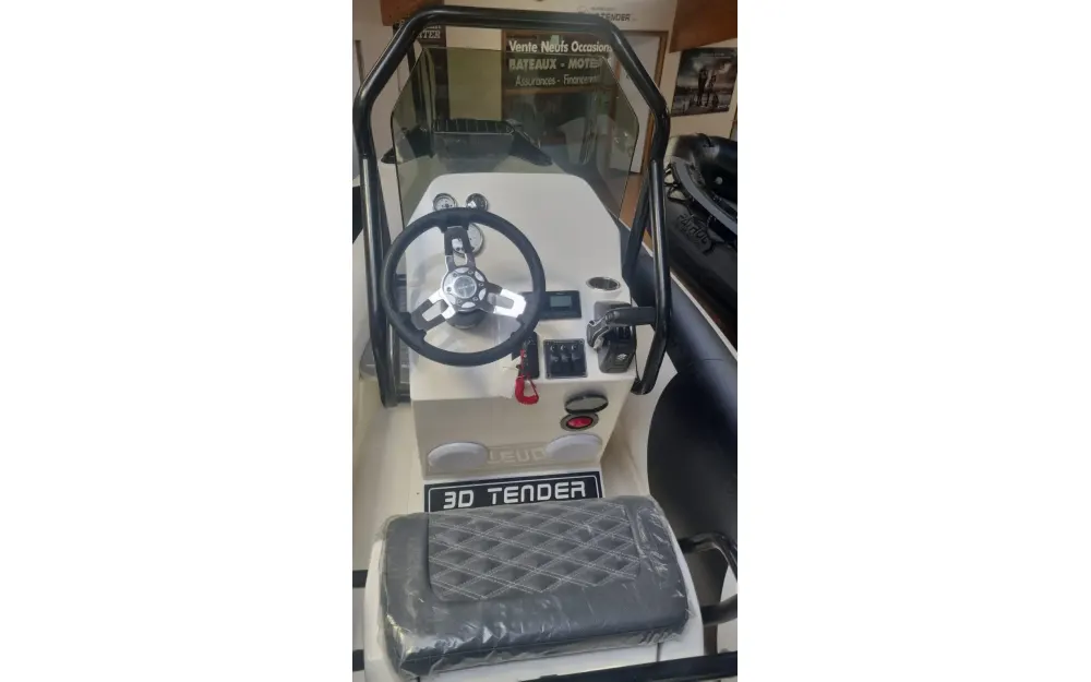 slider 1 3D Tender TR54