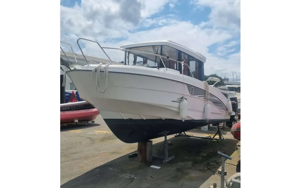slider 0 Beneteau Barracuda 8