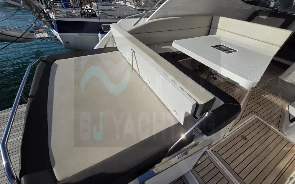 slider 4 Galeon  405 HTL