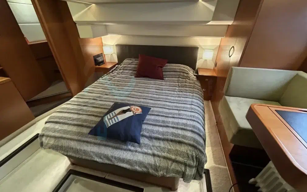 slider 10 Prestige Yachts 500 S