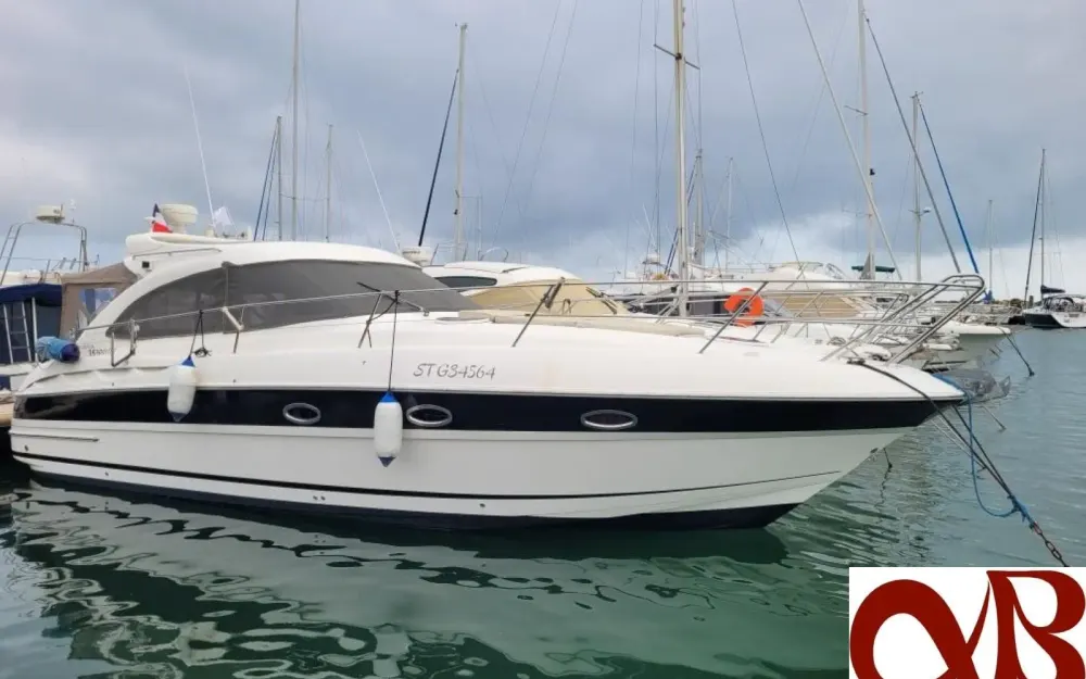 slider 0 Bavaria  35 Sport Hard Top