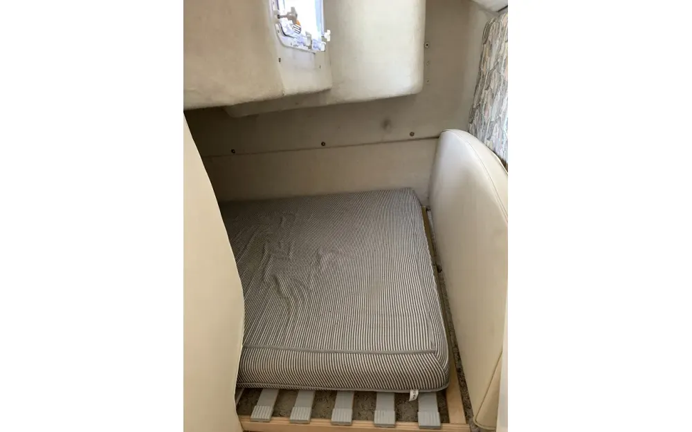 slider 6 Bayliner  2855 Millenium
