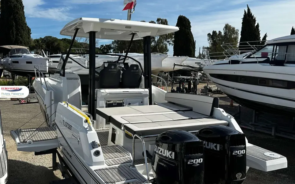 slider 3 Jeanneau Cap Camarat 9.0 WA Serie 2