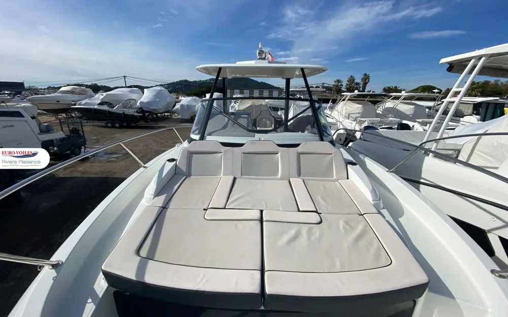 slider 5 Jeanneau Cap Camarat 9.0 WA