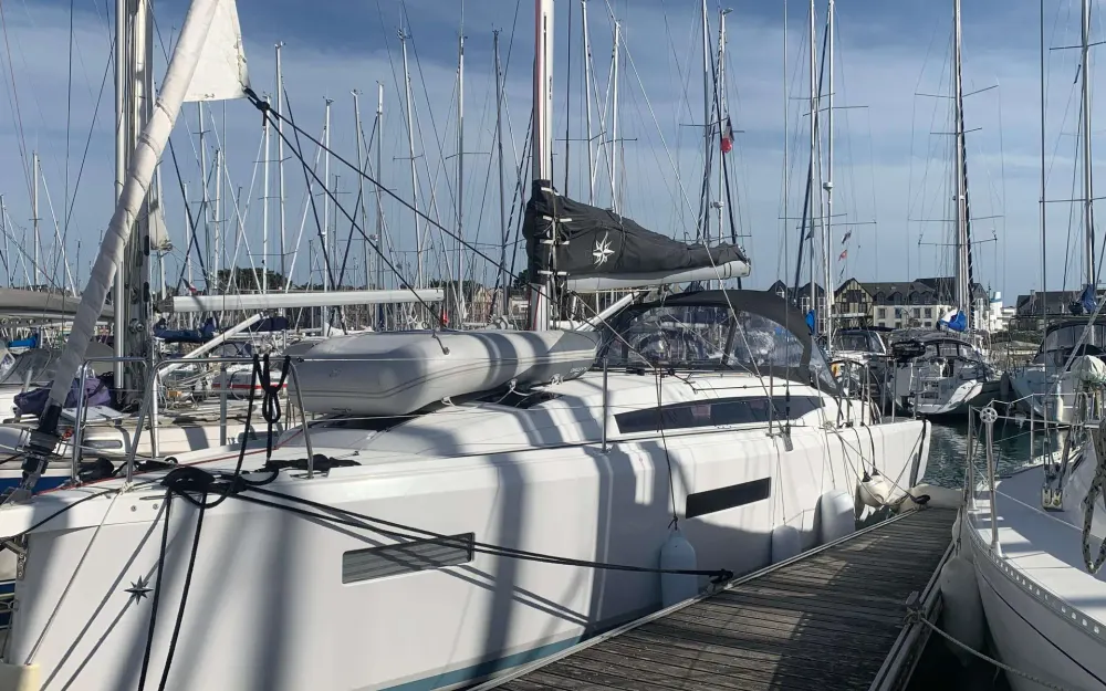 slider 24 Jeanneau Sun Odyssey 380