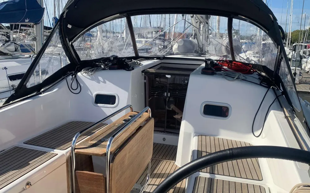 slider 3 Jeanneau Sun Odyssey 380
