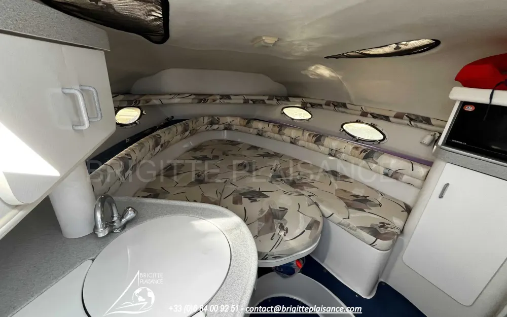 slider 1 Chris Craft Crowne 26