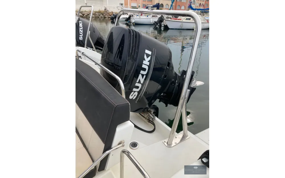 slider 11 Beneteau Flyer 7.7 SUNdeck