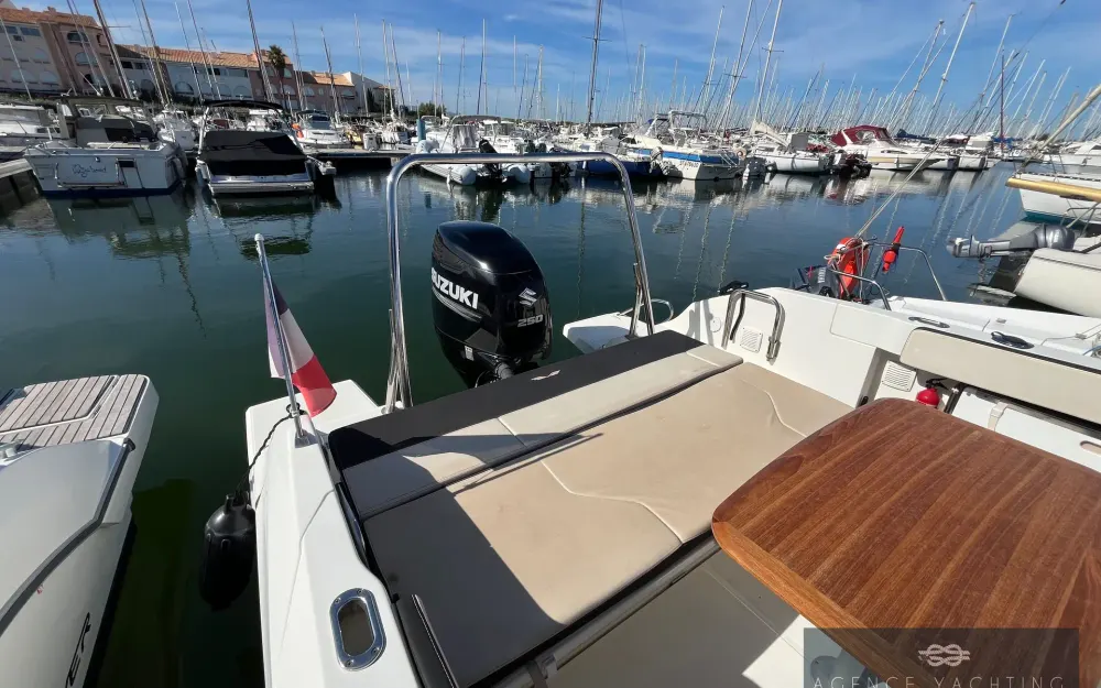 slider 20 Beneteau Flyer 7.7 SUNdeck