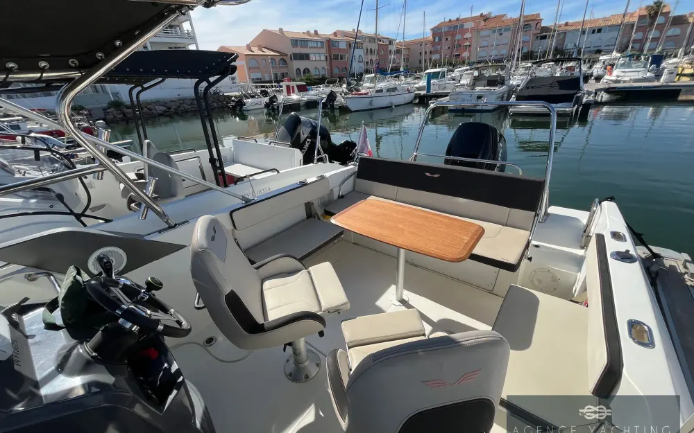 slider 23 Beneteau Flyer 7.7 SUNdeck