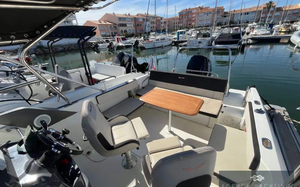 slider 25 Beneteau Flyer 7.7 SUNdeck