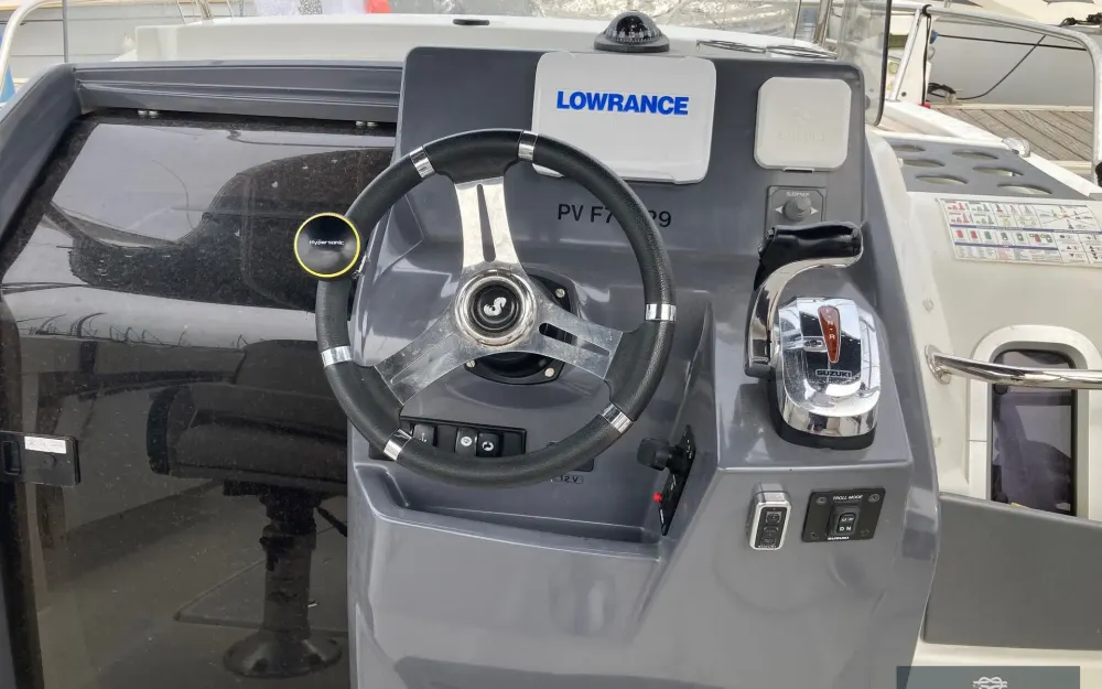 slider 4 Beneteau Flyer 7.7 SUNdeck