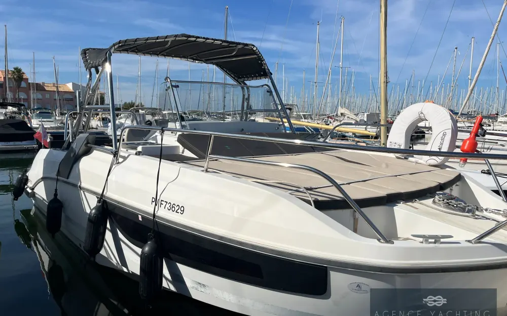 slider 68 Beneteau Flyer 7.7 SUNdeck